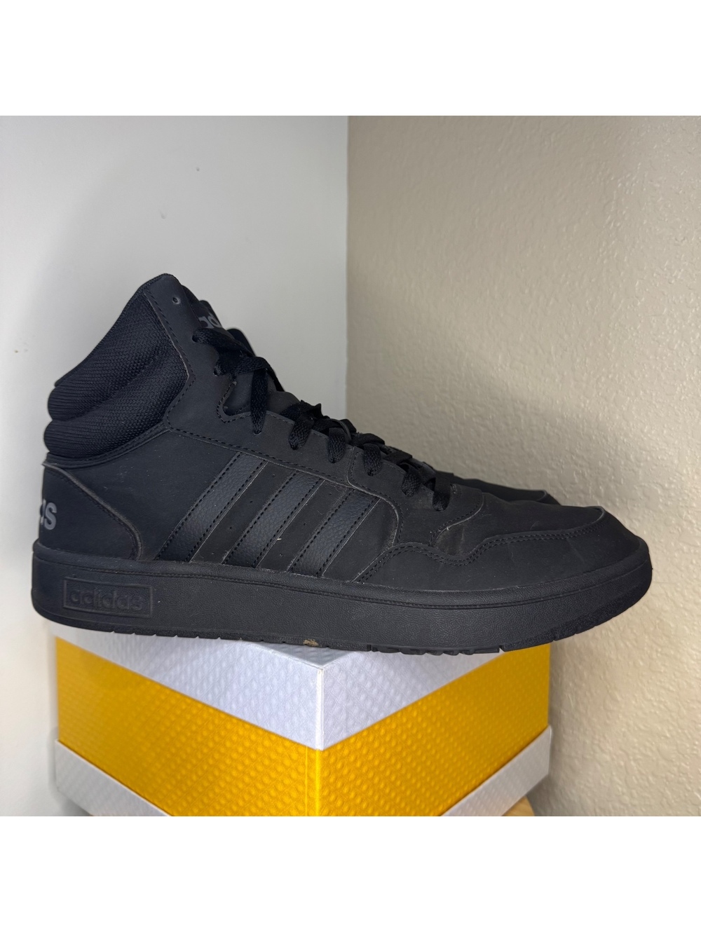 adidas Hoops High Top Sneakers Black Men’s 13 SHD 675005